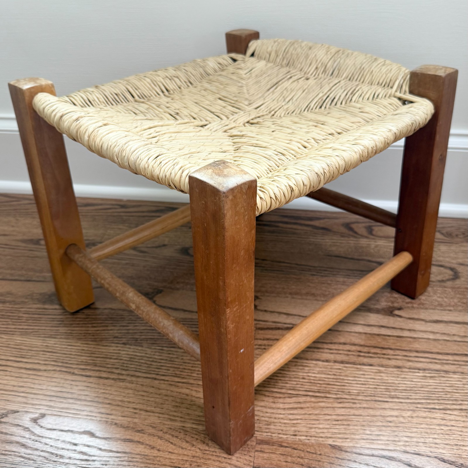 Vintage Rush Seat Footstool Stool Wooden Frame Rustic Cottage Woven Seat ~ 14x15