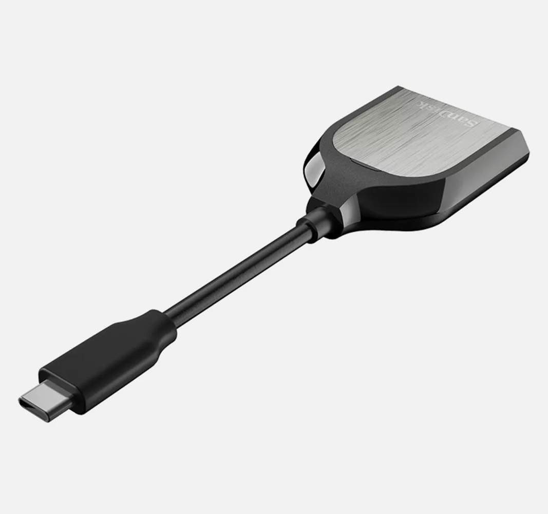 Used SanDisk Extreme PRO SD UHS-II USB Type-C Card Reader Up to 500MB/s SDDR-409