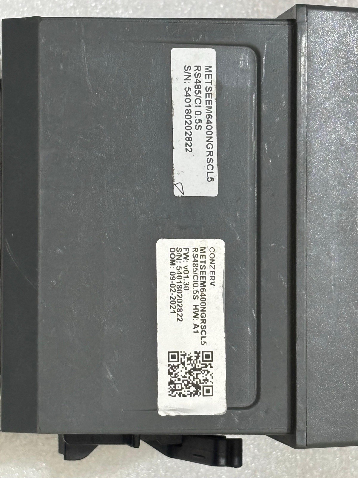 Schneider Conzerv EM6400NG