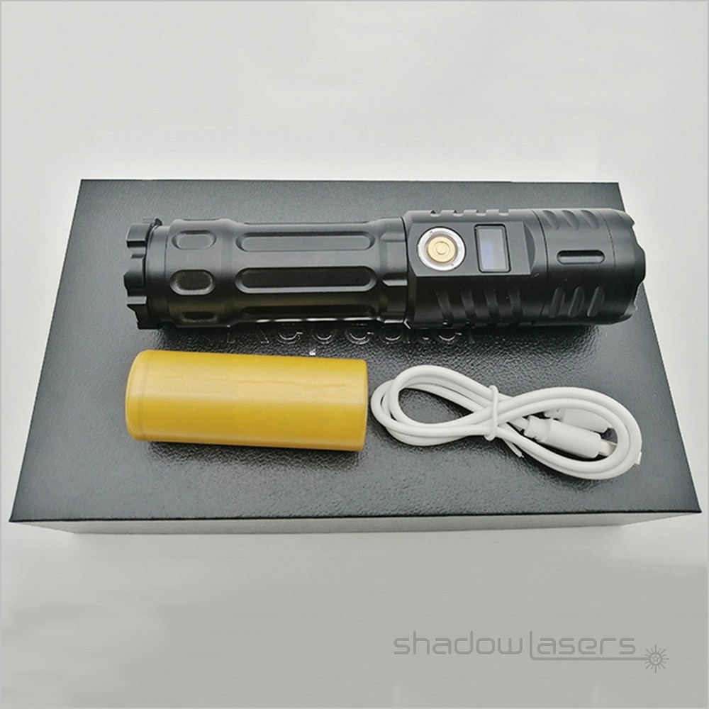 Adjustable Focus 520nm Laser Pointer Visible Laser Beam Flashlight+Al Case