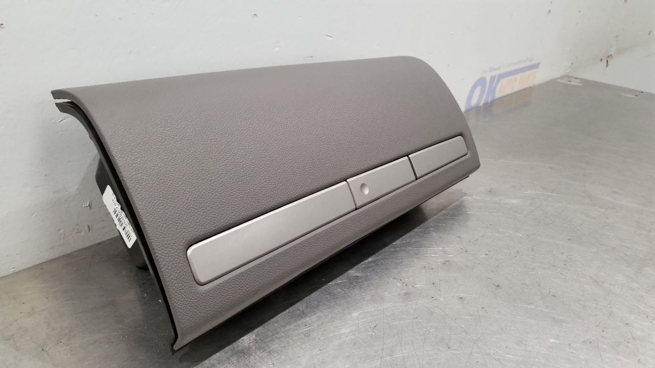 13 GMC SIERRA 1500 UPPER GLOVE BOX GRAY