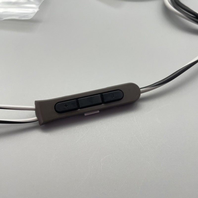 Bose SoundSport Wired 3.5mm Jack Earbuds In-ear Headphones Charcoal Earbuds#1
