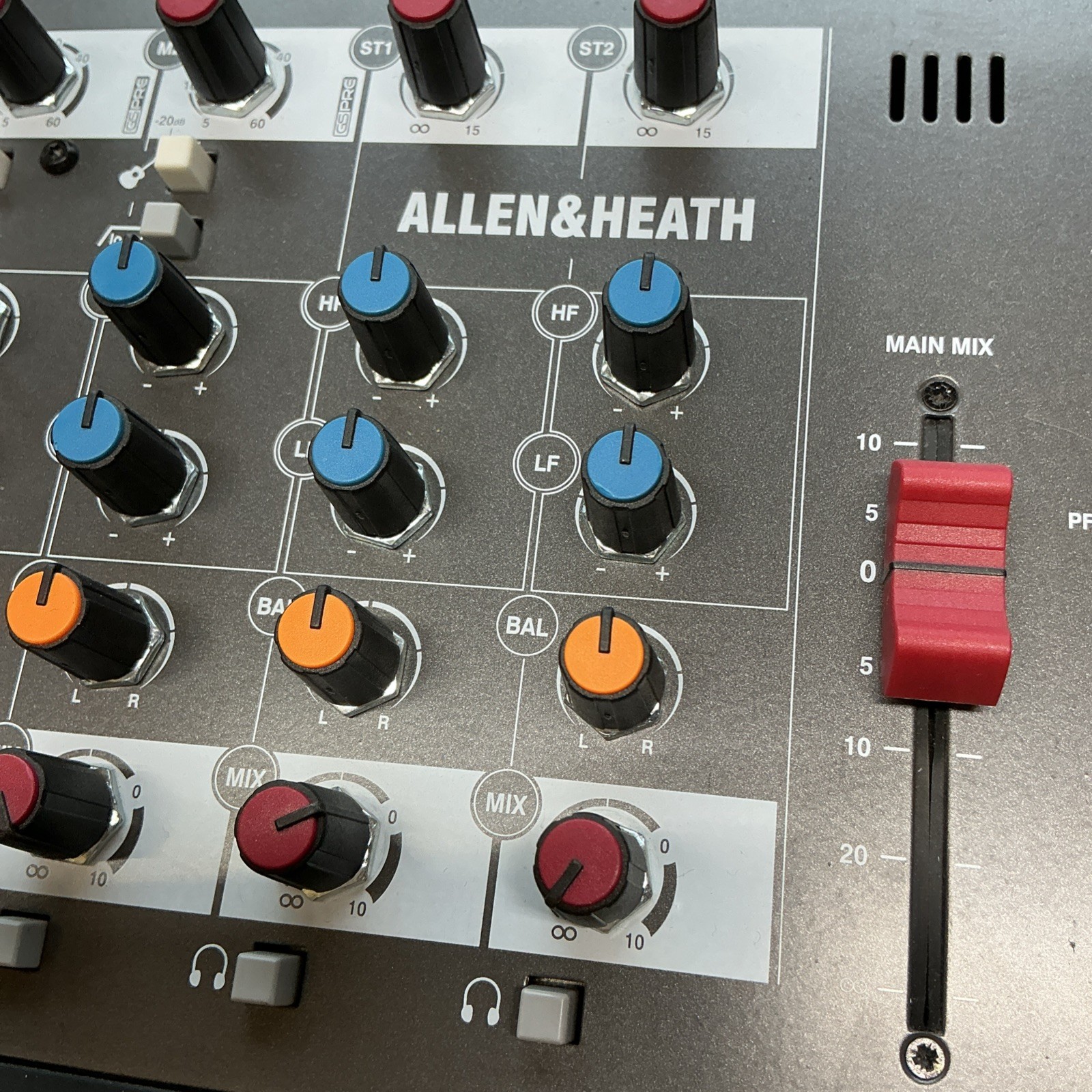 Allen & Heath ZED-6 Analog Mixer w/ Power Cable