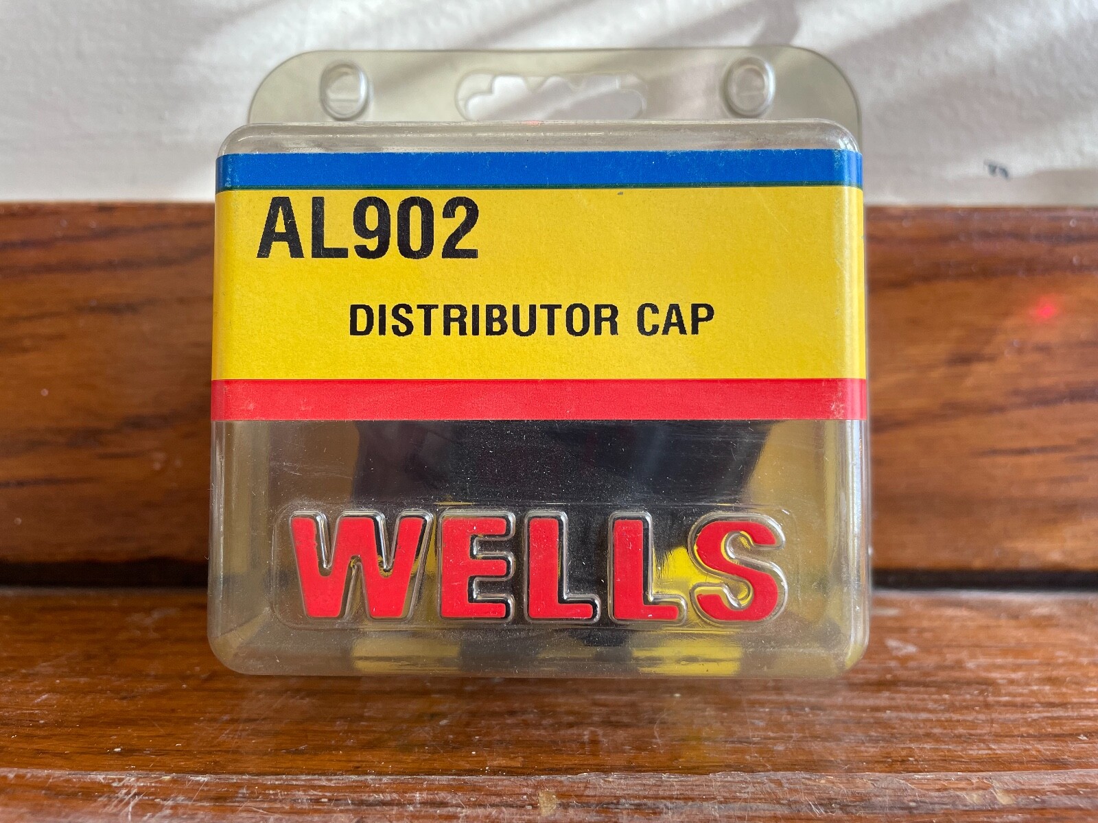 Wells - AL902 - 4 Cylinder 1945-1955 Jeep Distributor Cap