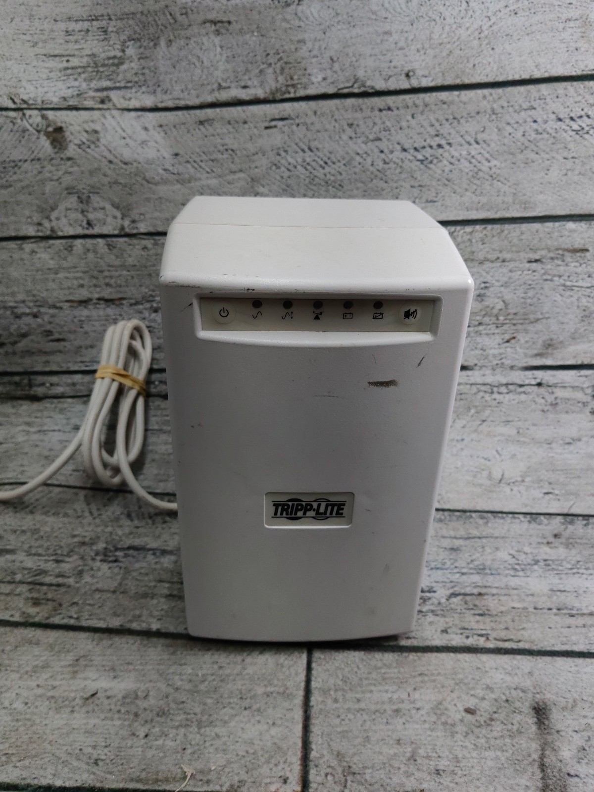 Tripp Lite SMART700HG Medical Grade UPS 700VA 450W 120V Line Interactive