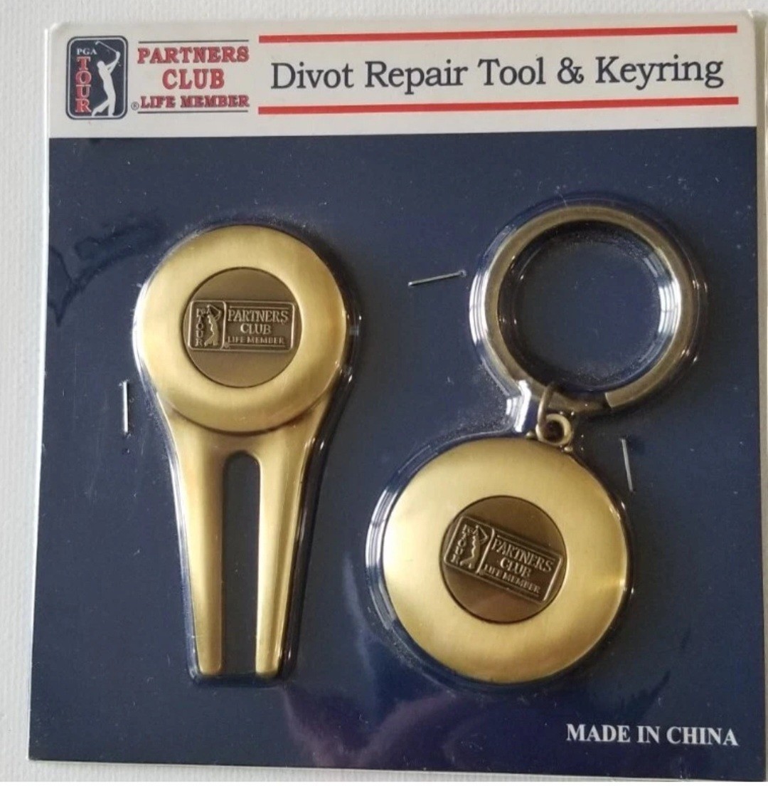 NEW Golf Divot Repair Tool and Keyring PGA Tour Partners Club Life Member