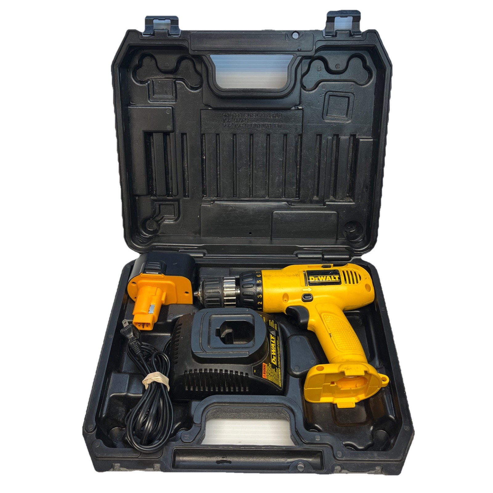 DeWalt DW953  Cordless  Drill 3/8" 12V w/ Case “NEW” Battery Plus Charger