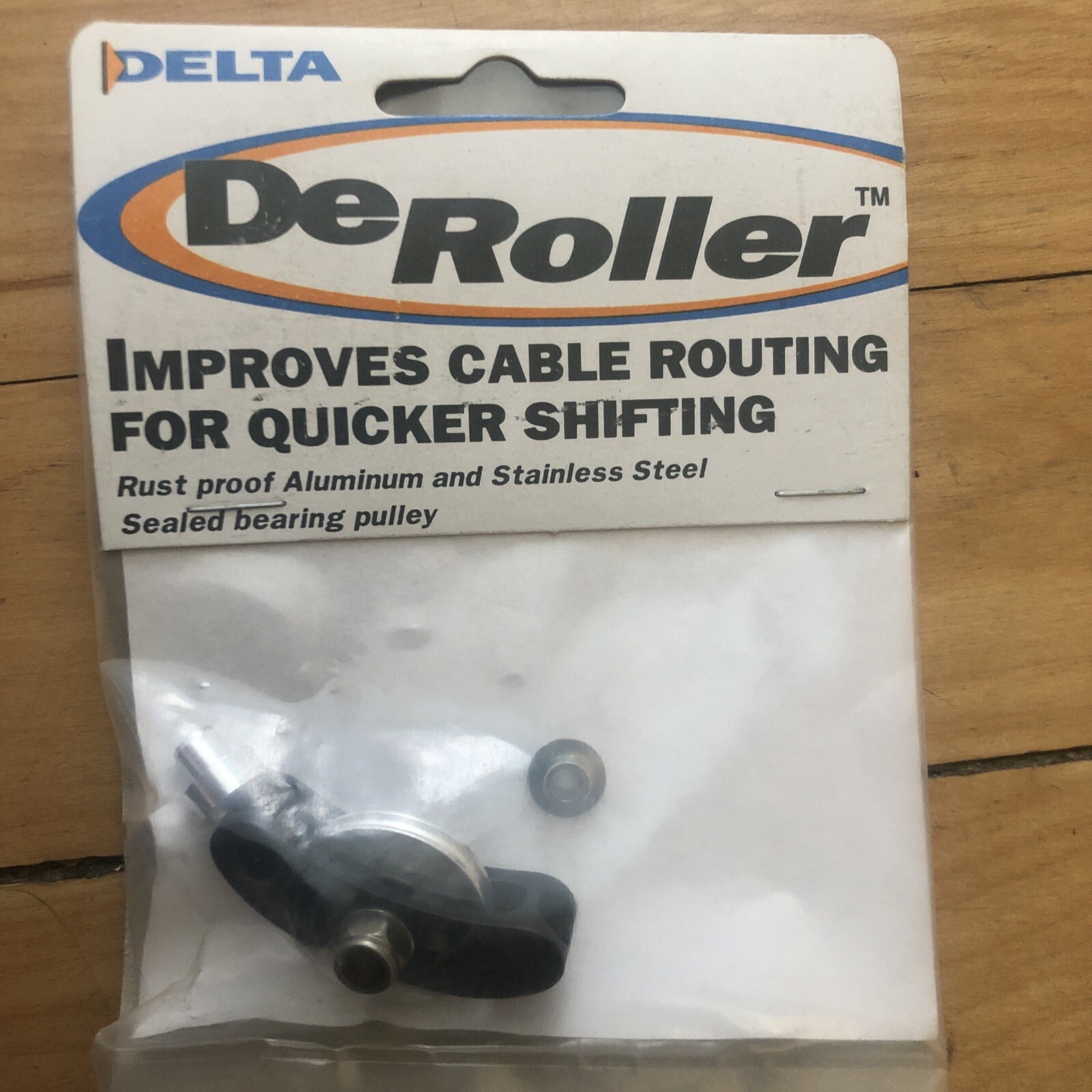 NOS DELTA CYCLE DeRoller • "Improves cable routing for quicker shifting"