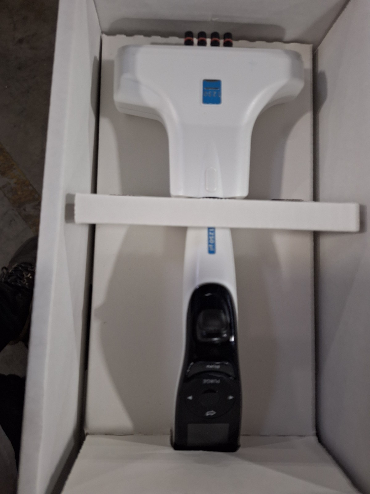 Integra Voyager 4 Channel Tip Spacing Pipette