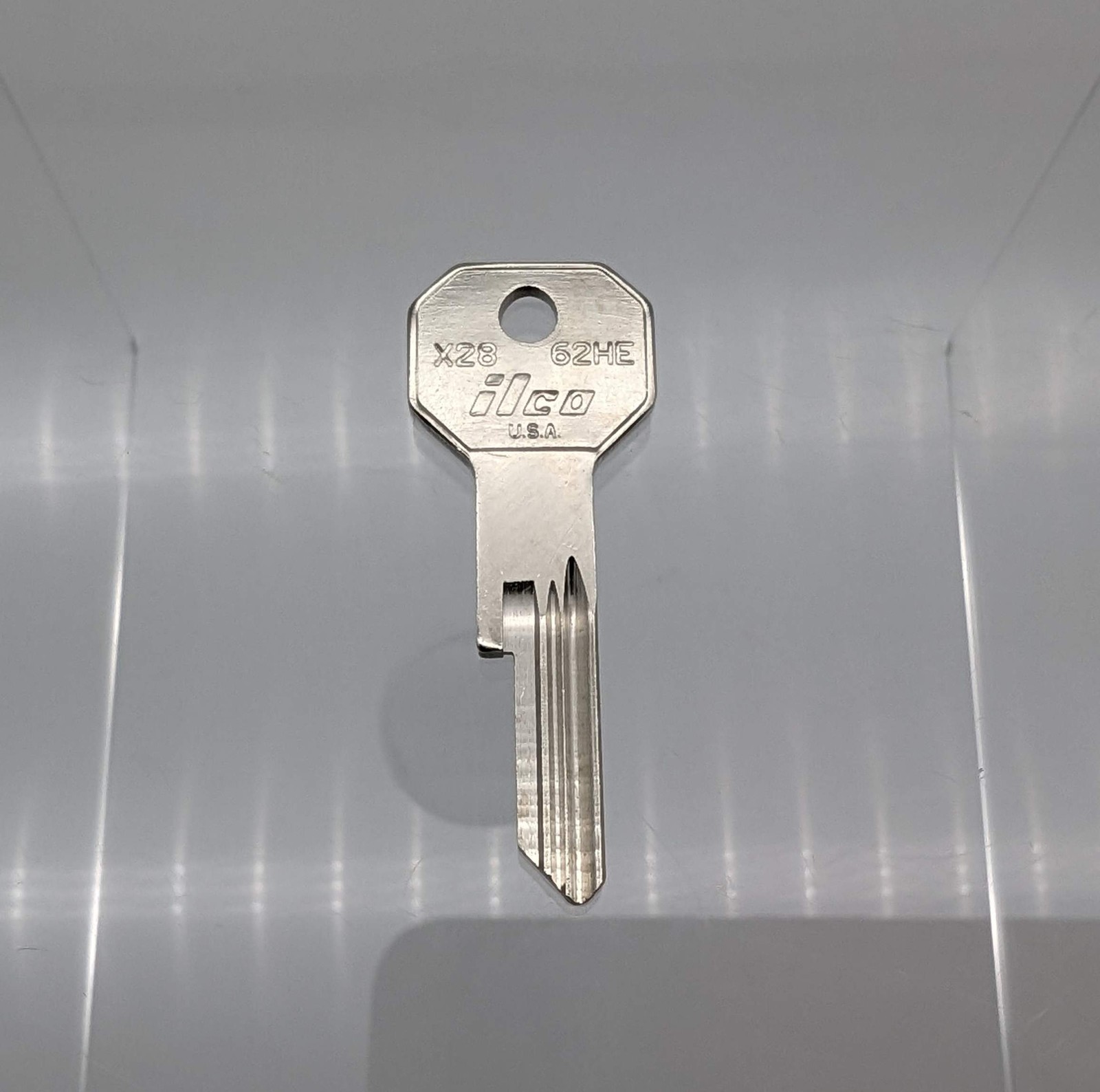 2x Ilco X28 Key Blanks for Some 1970-1981 Rolls Royce & Bentley Vehicles