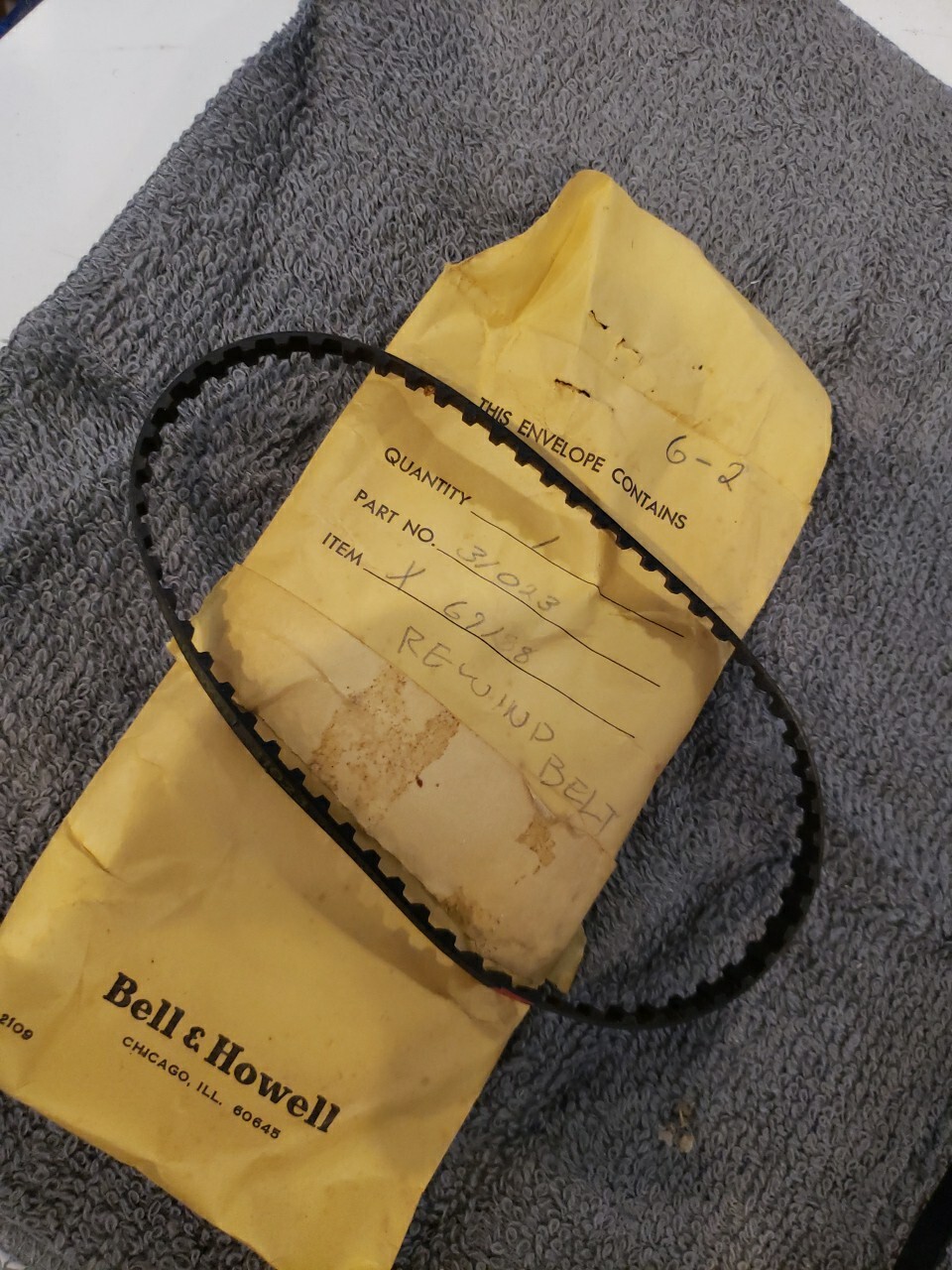 16mm Bell & Howell 31023 Belt, B&H #31023  B & H Teethed Belt, (A)