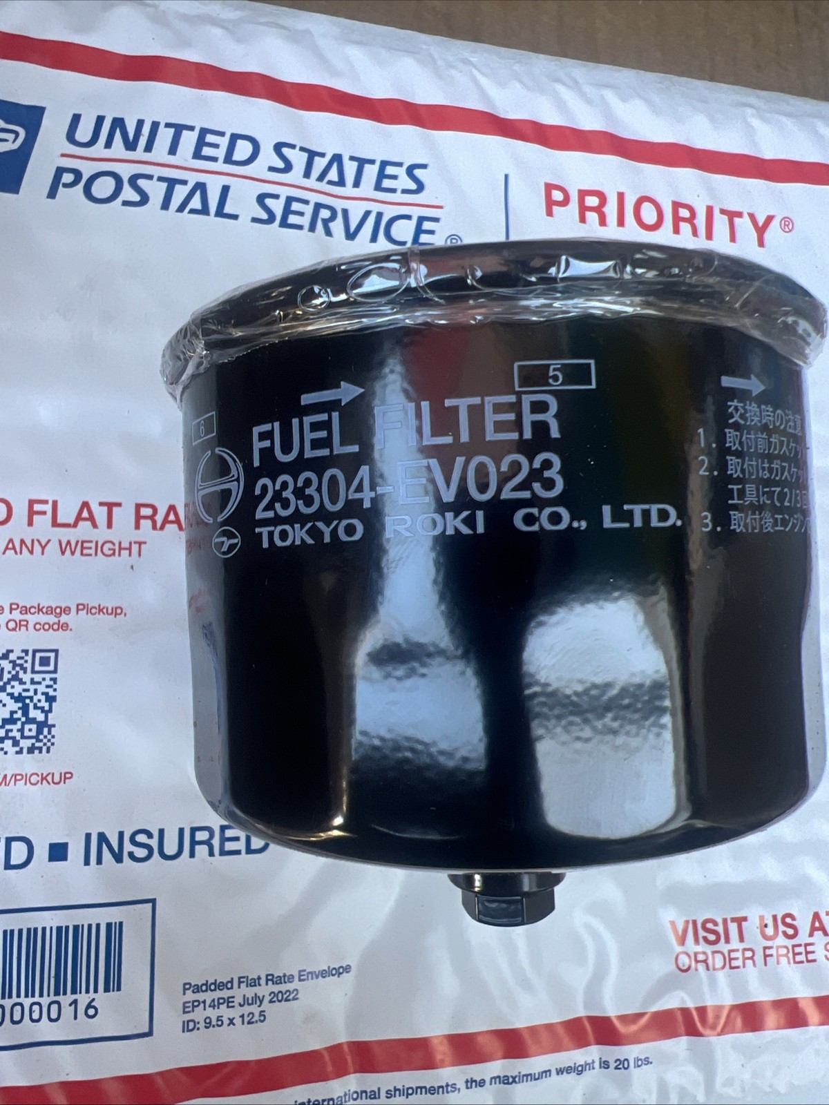 New Genuine OEM Hino Fuel Filter - 23304-EV023 Made In Japón.