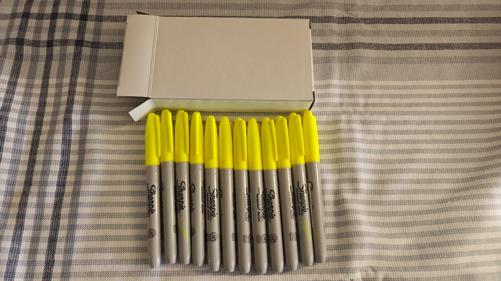 Sharpie Permanent Marker Neon Yellow (Set of 3)