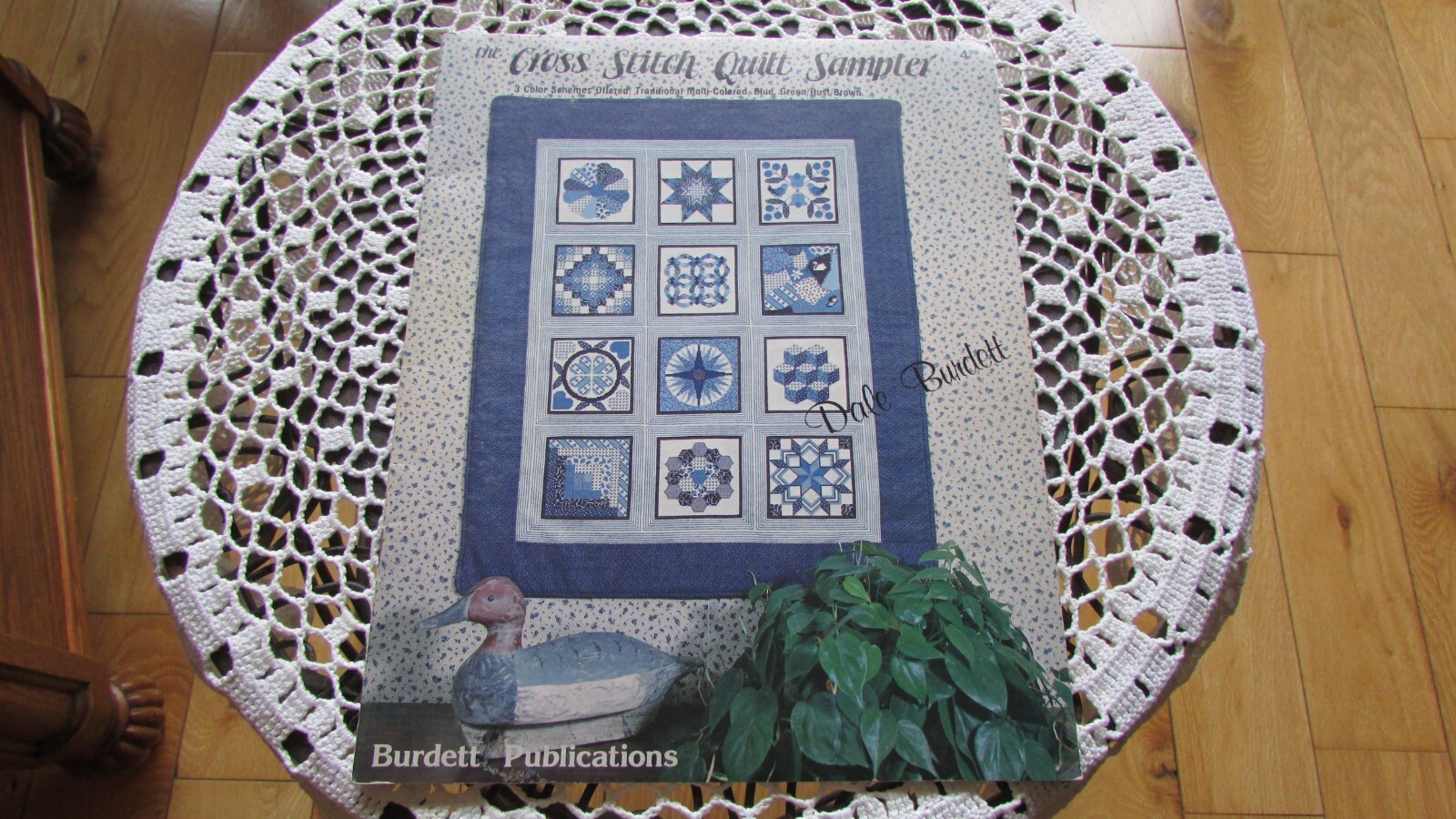 Dale Burdett Cross Stitch: The Cross Stitch Quilt Sampler (12 designs)