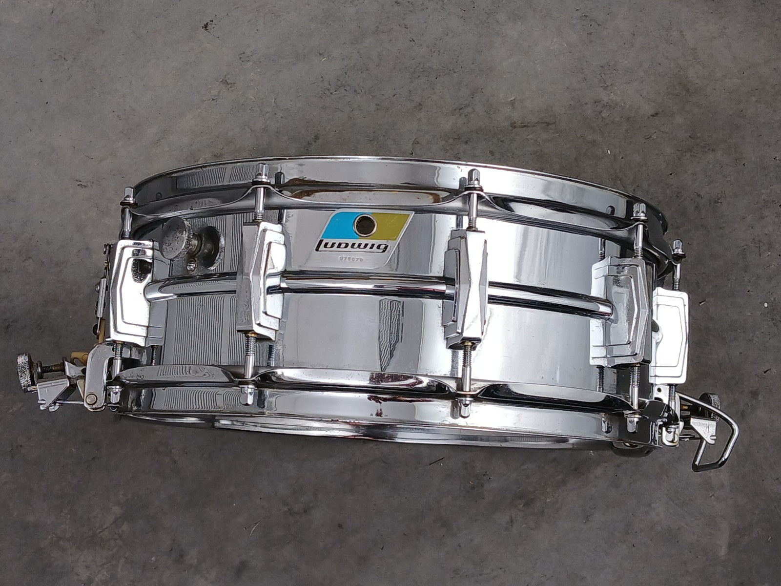 LUDWIG SUPER SENSITIVE 5.5 X 14 SNARE DRUM, EARLY 70's