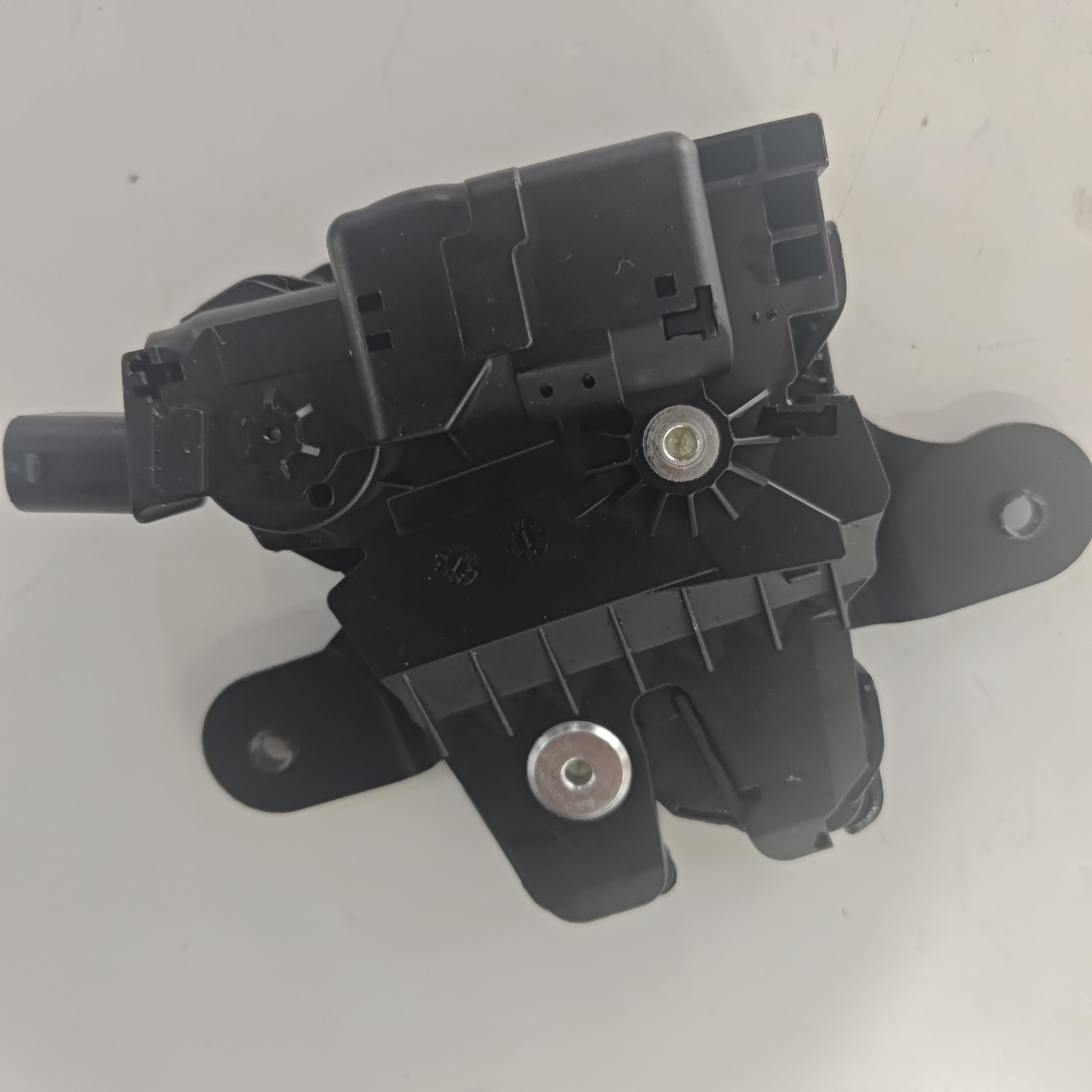 Rear Left Driver Side Lower Tailgate Lock Actuator Fits Mini Cooper 2008-2014 N