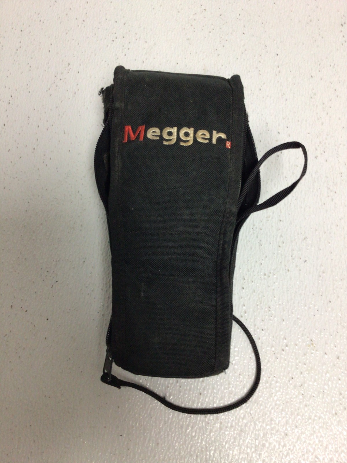 Megger 900 TDR Cable Length Meter Tester, Handheld Time Domain Reflectometer