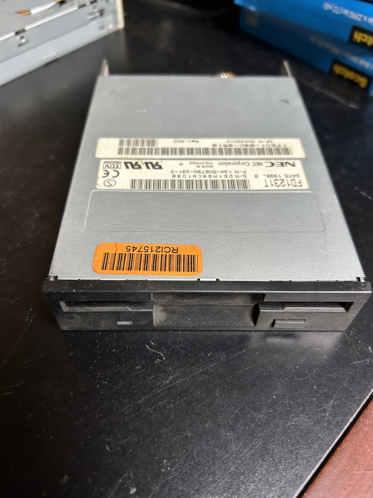 NEC HP 3.5 inch Floppy Disk Drive FD1231T Internal 1.44MB 414257-001 431452-001