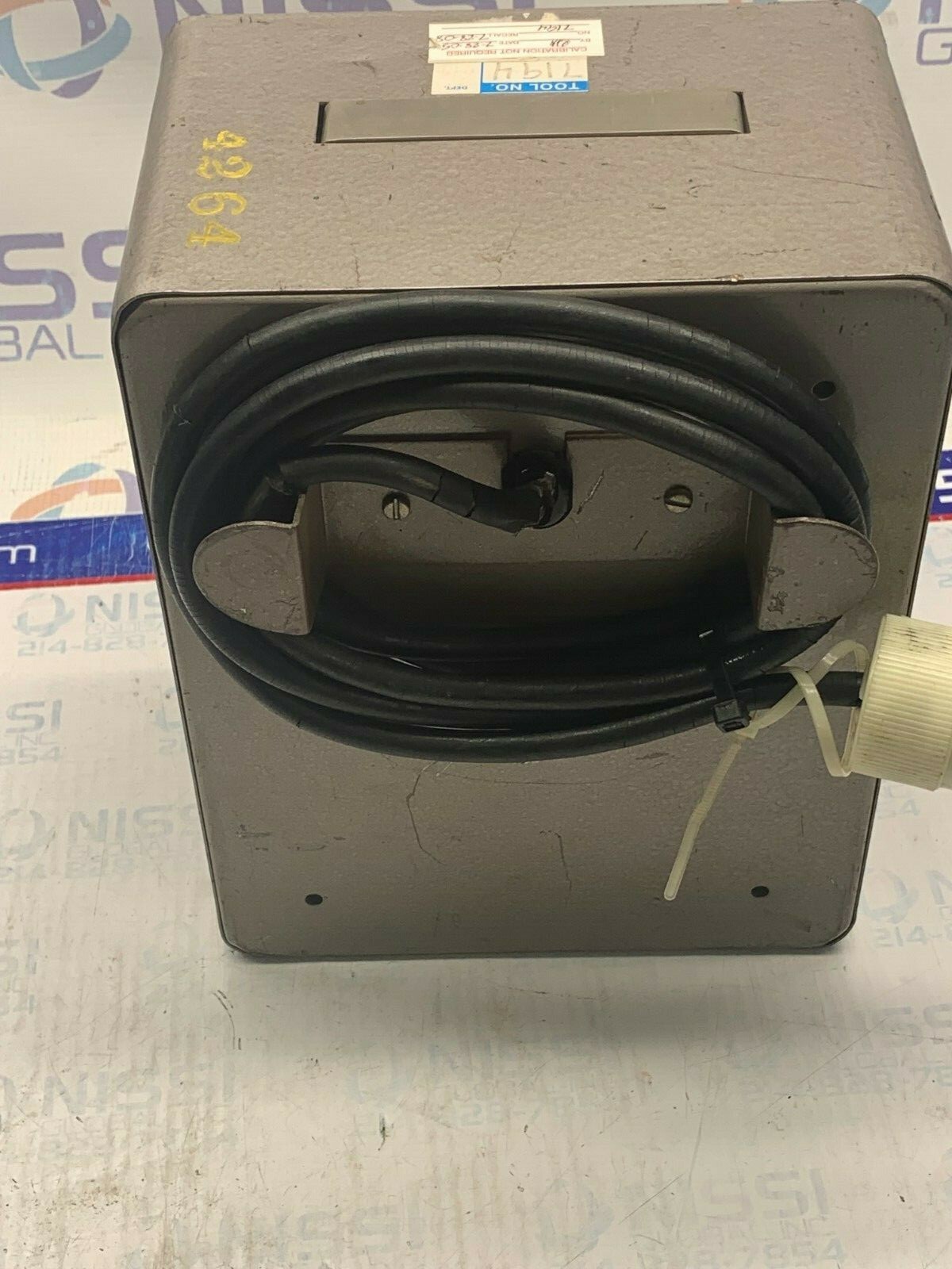 WARWICK ELECTRONICS ISOLATED VARIABLE TRANSFORMER TYPE IV1-4M