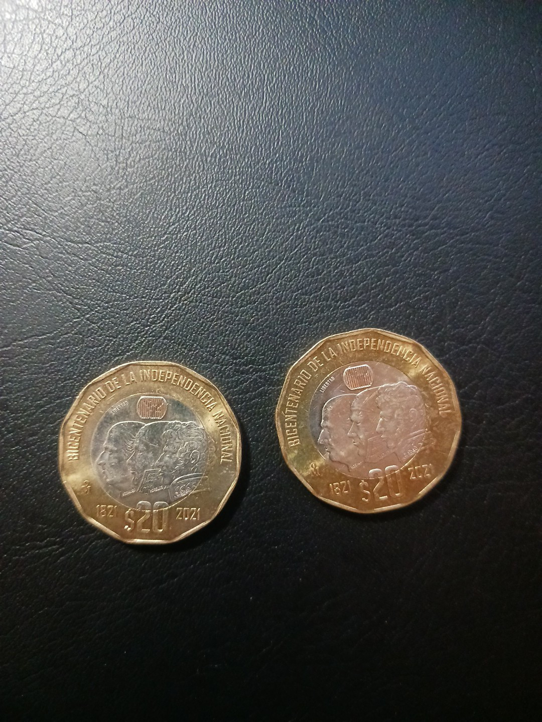 Lot of 2 Monedas $20 Pesos 2021 Conmemorativa Bicentenario de la Independencia