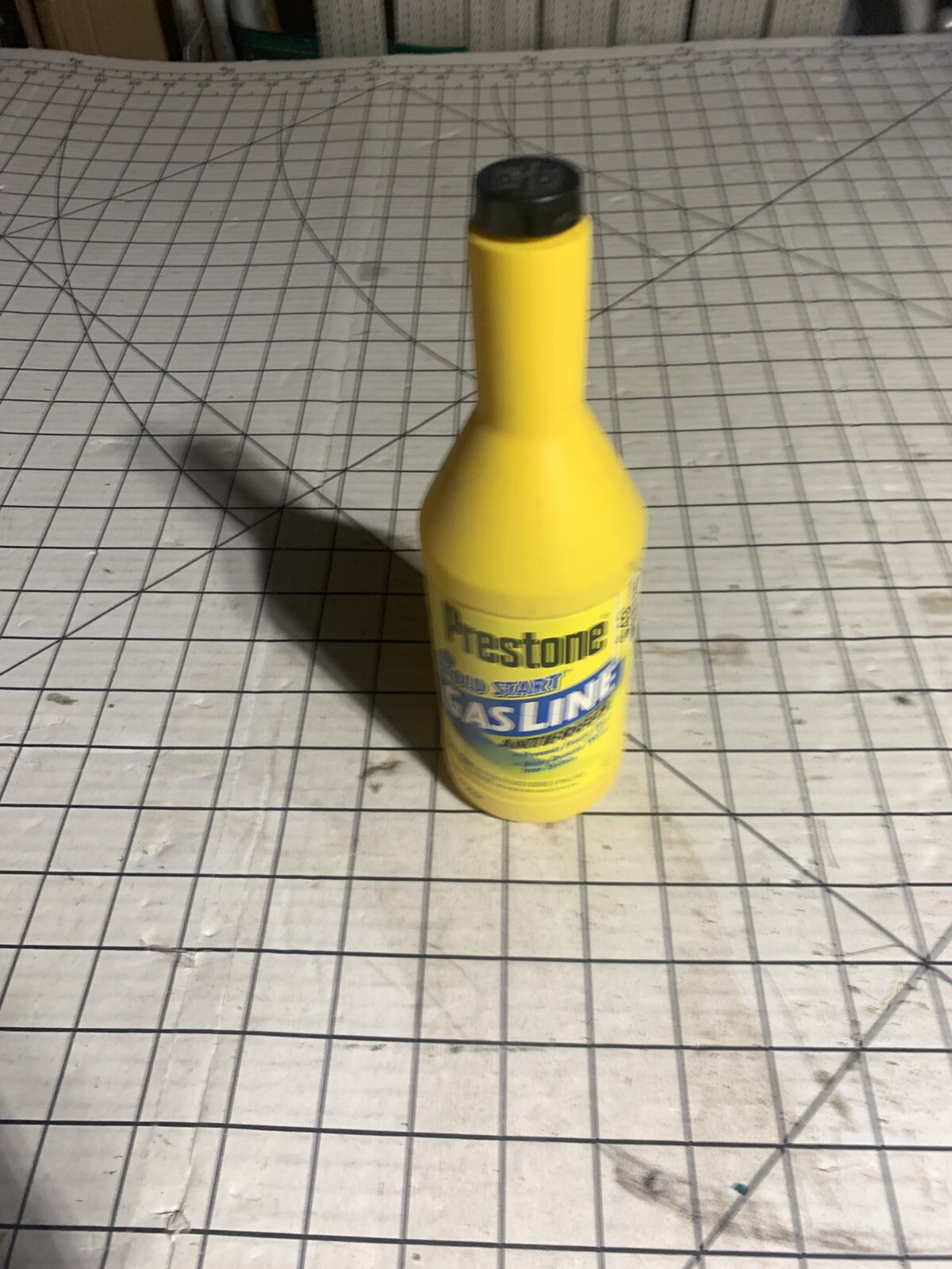 Prestone Gas Line Gasline Anti-Freeze Cold Start B404
