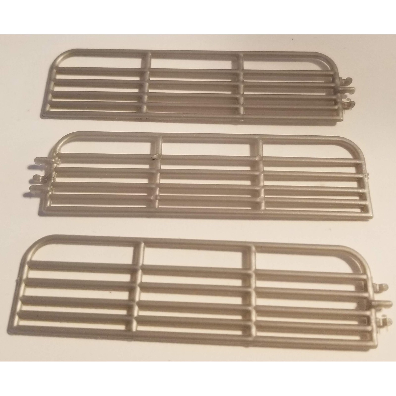 1/64 Standi Toys 3 Pack of 16" Silver Gates