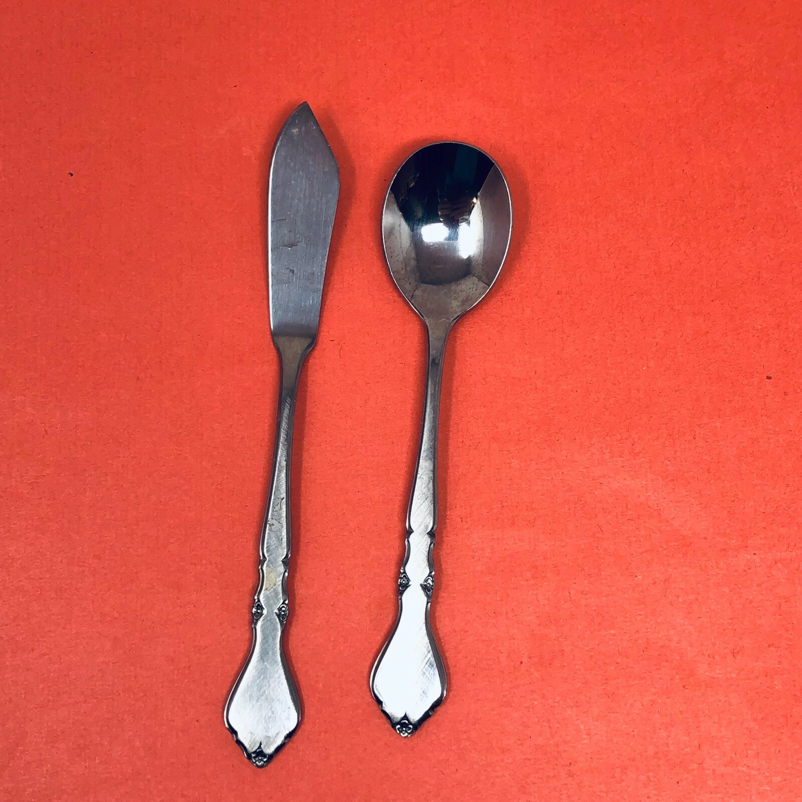 Rogers Stainless Flatware Korea DORCHESTER Butter Knife & Sugar Spoon