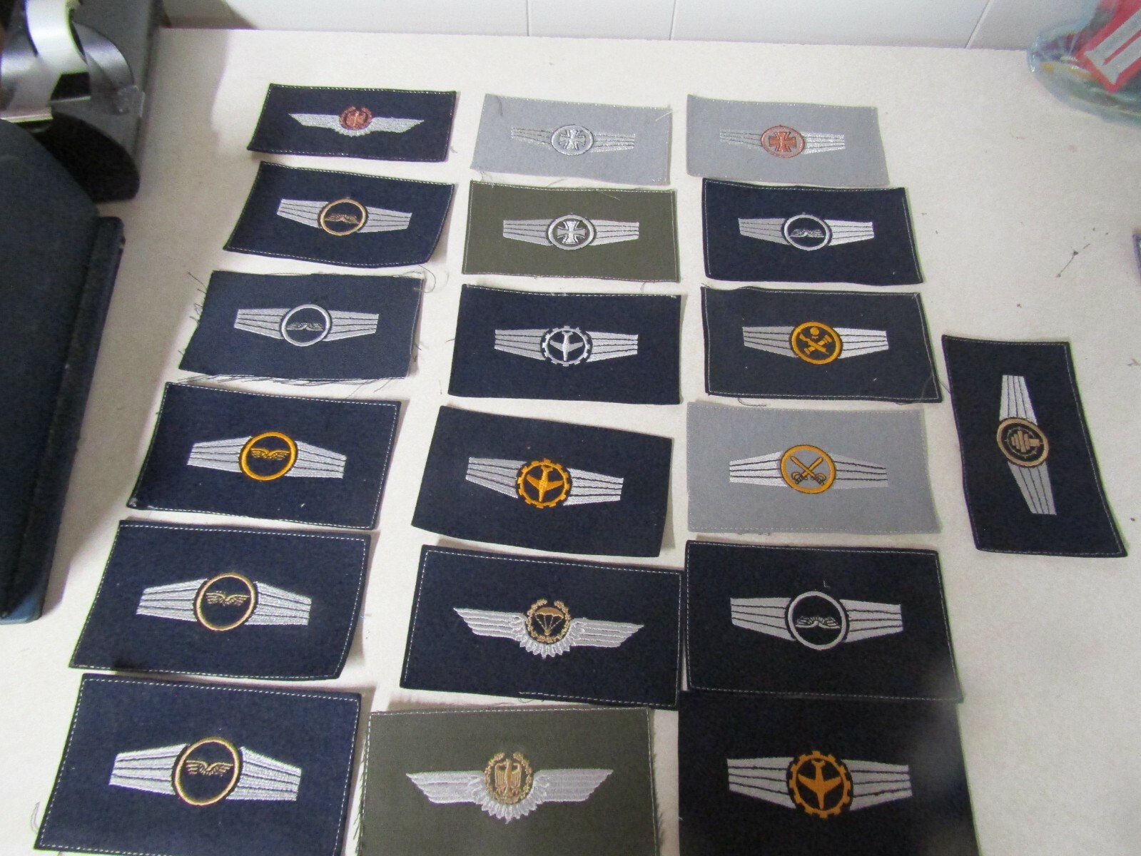 LOT SET OF GERMAN ARMY PATCHES UNIT INSIGNIA LOT #9