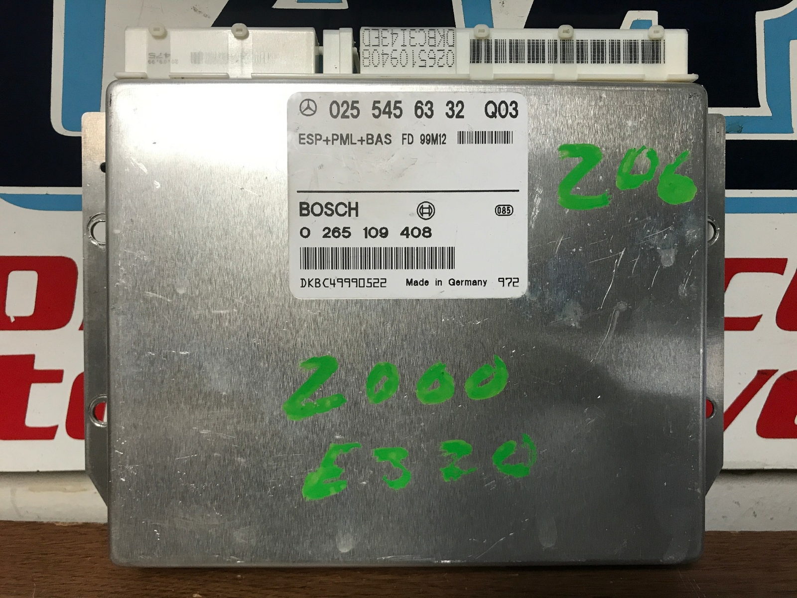 2000 MERCEDES E320 ABS CONTROL 0265109408