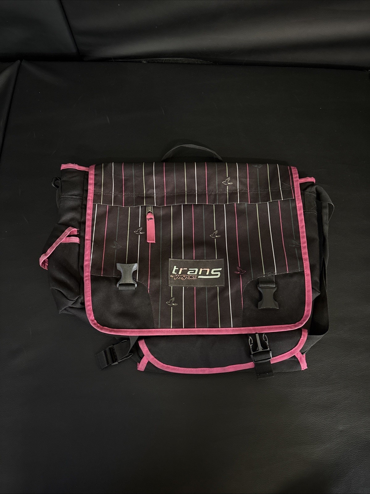 Trans by JanSport Messenger Black Laptop Bag Shoulder Computer Cross Body