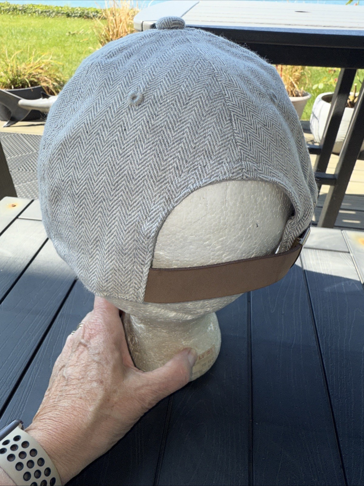Herringbone fabric pattern Gray White Hat Cap Leather Strap Buckle EUC