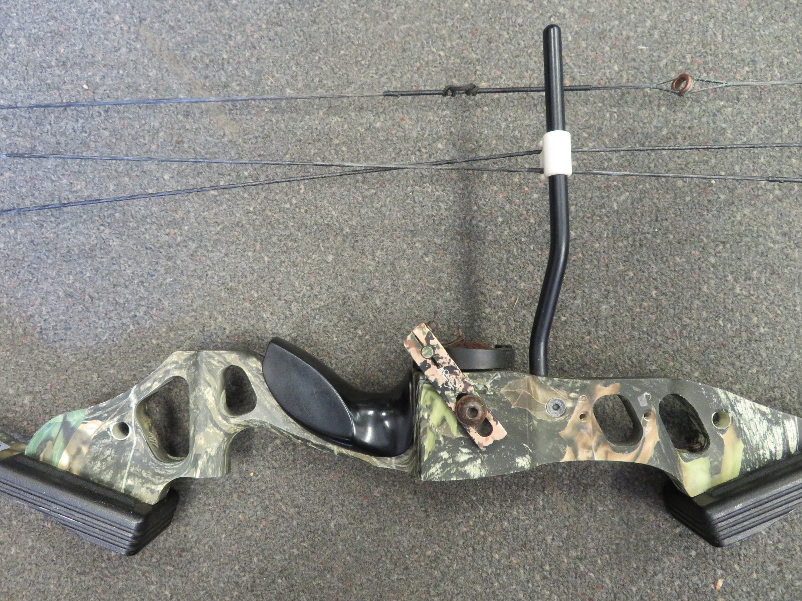 PSE Spyder Camoflauge Compound Bow 25/50#