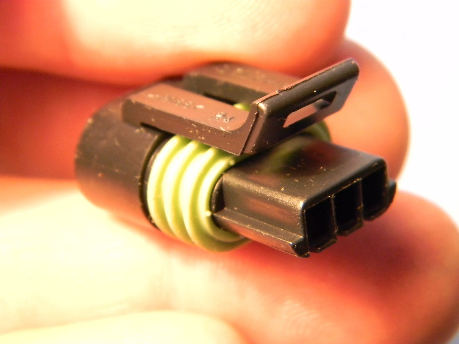 10 Delphi 12047909 3 Pin Sealed Female Connector Black MetriPack 150.2 Series
