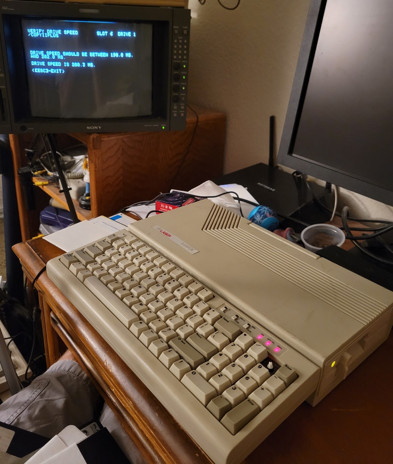 WORKING Laser 128EX Apple II Clone Vintage Computer Bundle with 16 Disks, Power