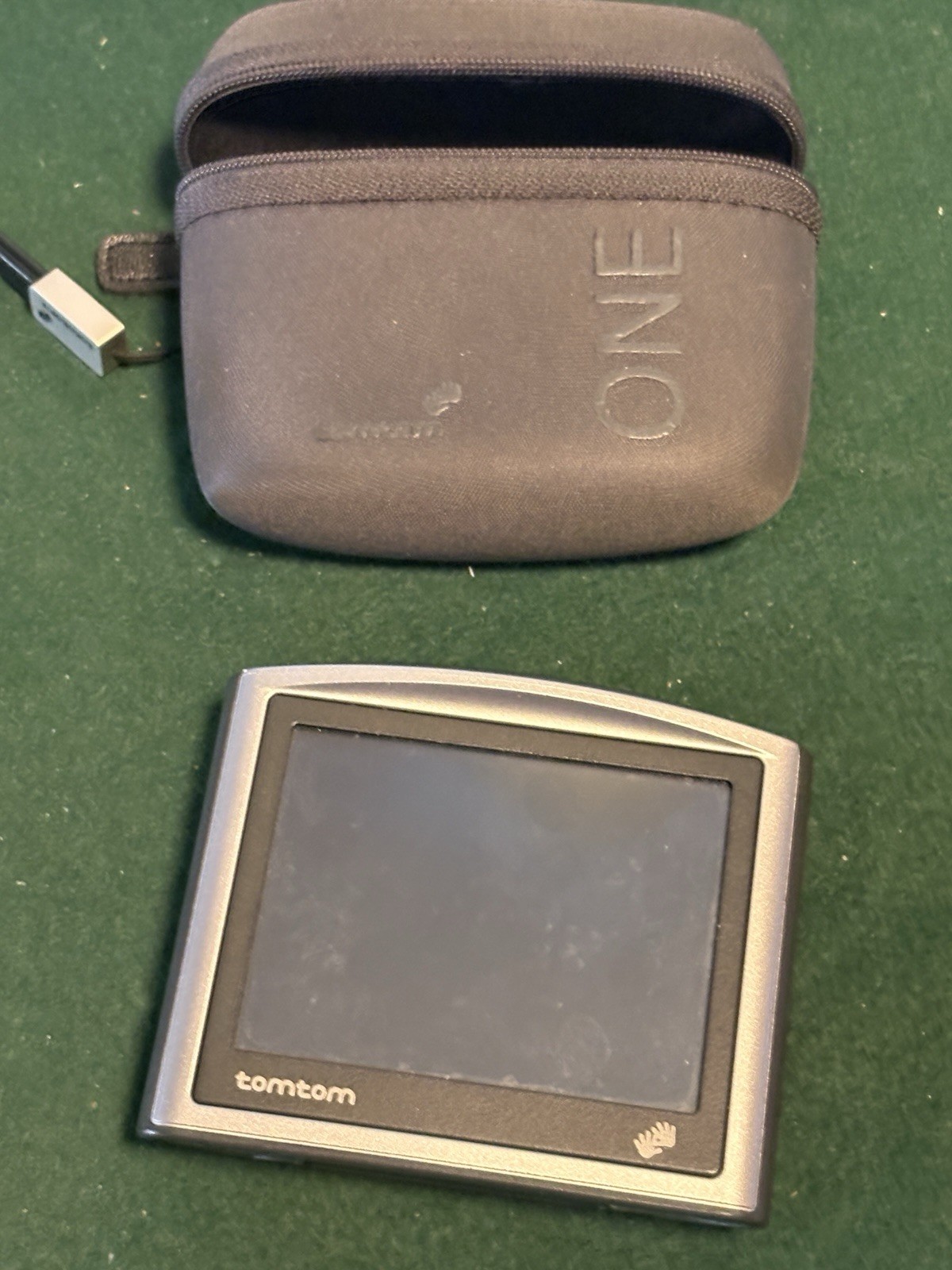 Tom Tom One N14644 (4N00.005) Satelite Navigation with Case