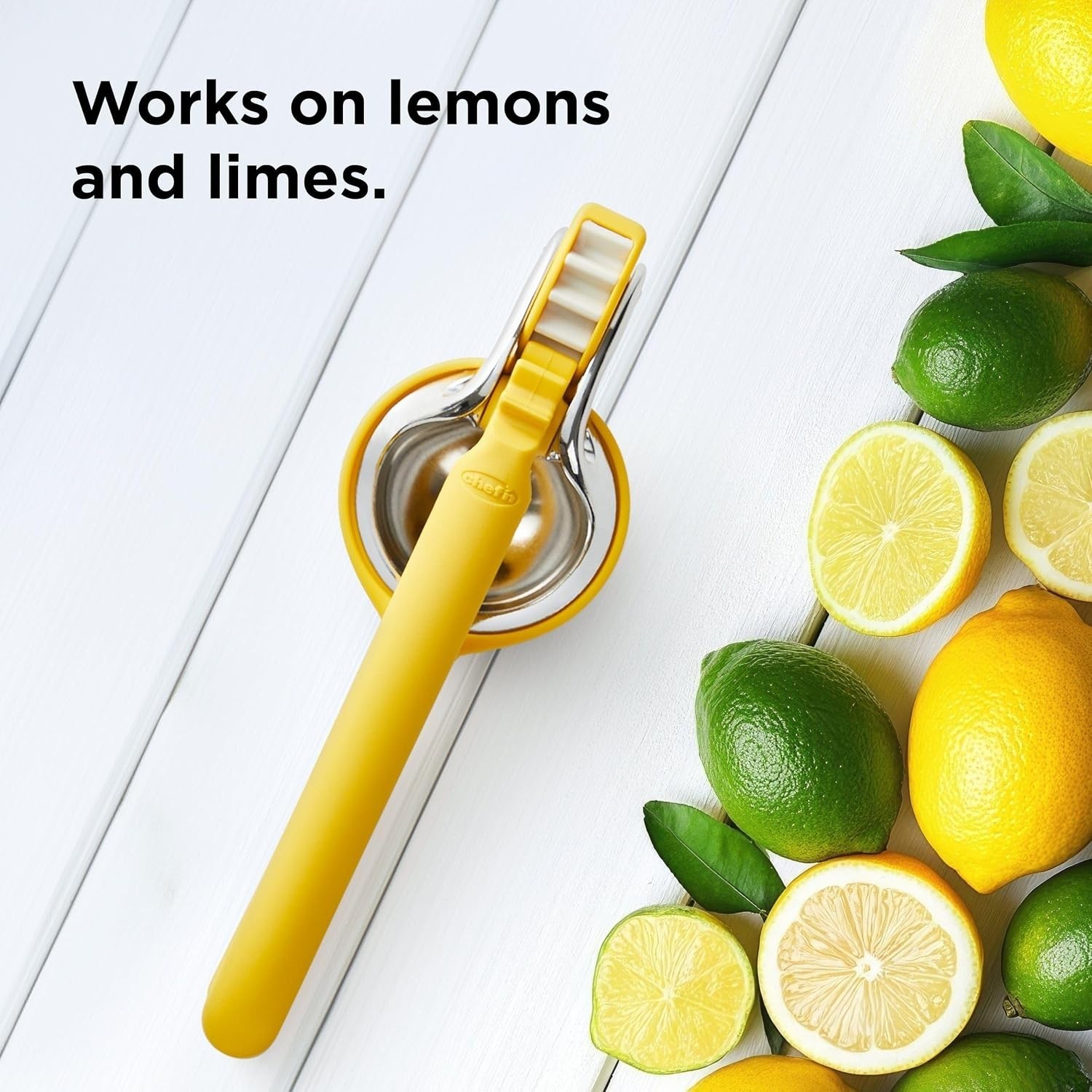 Durable FreshForce Citrus Juicer with Compact Design - Ideal for Lemons & Limes