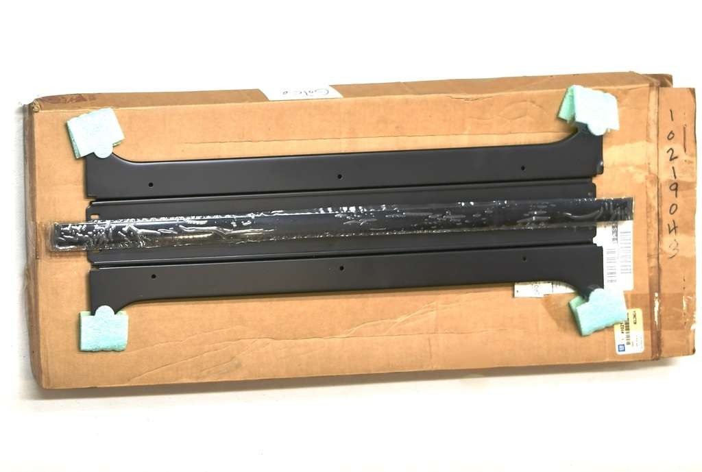 NOS GM 1982-1992 FIREBIRD TRANS AM CAMARO IROC T-TOP ROOF BRACE 10219043