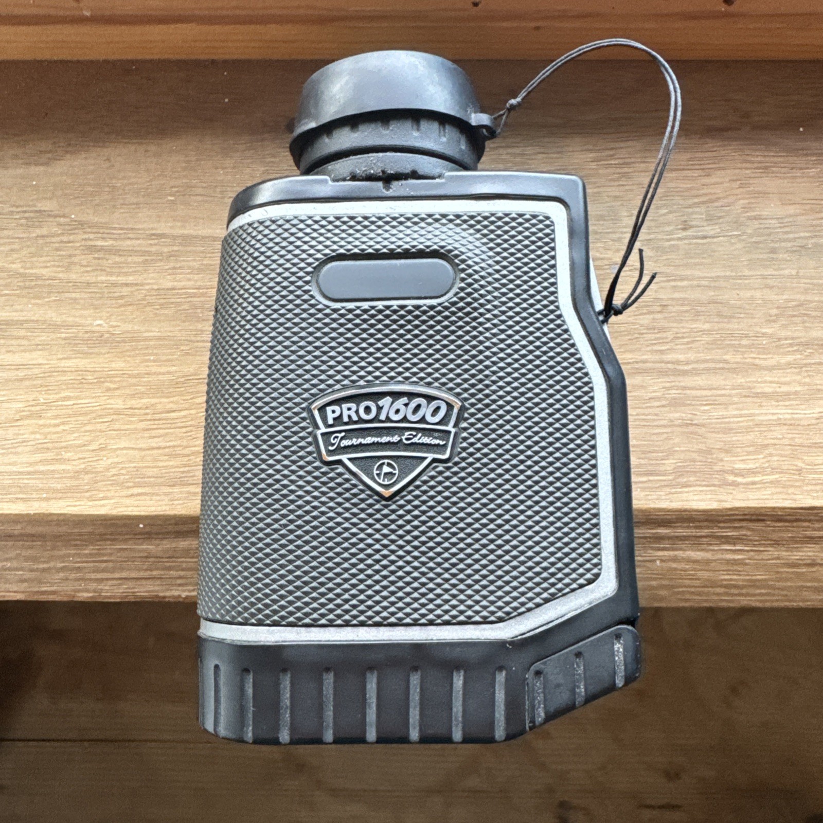 Bushnell PinSeeker 1600 Rangefinder Tournament Edition