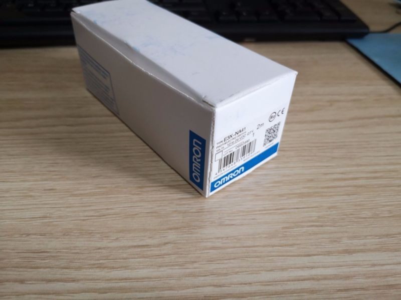 New In Box Omron Photoelectric Sensor Switch E3X-NA41 E3XNA41 *TT