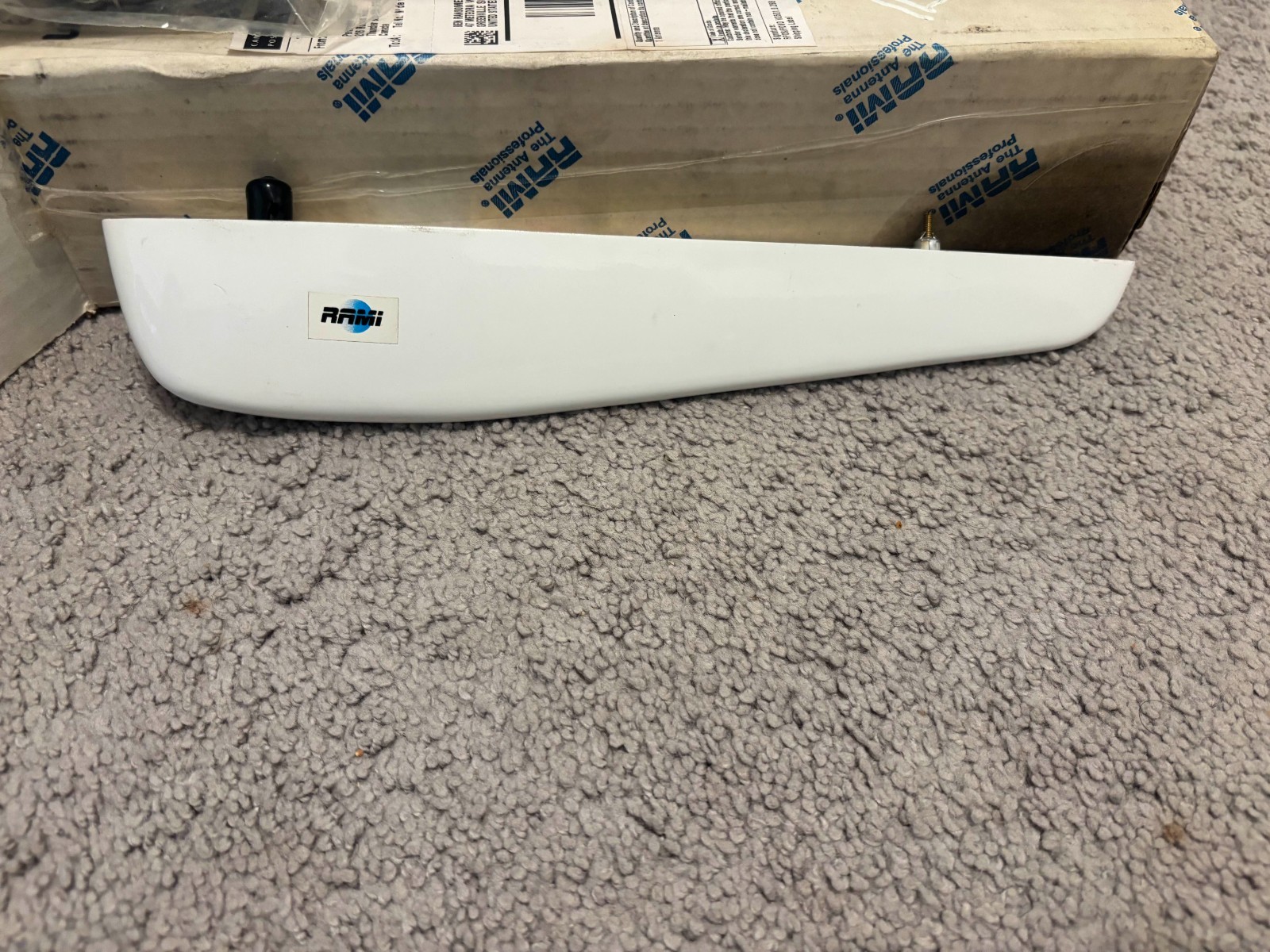 RAMI (R A MILLER)  MARKER BEACON ANTENNA p/n AV-569