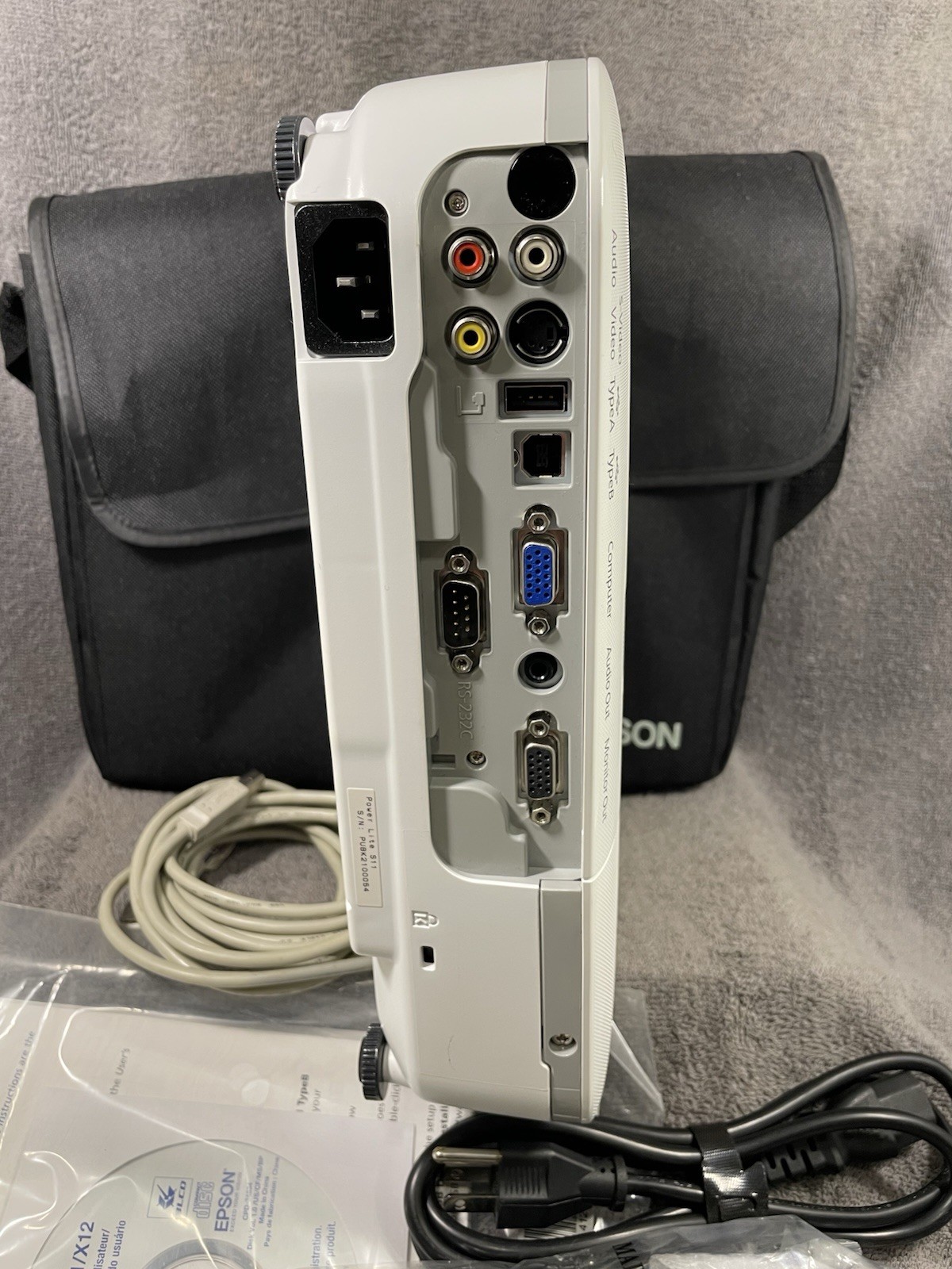 Epson PowerLite S11 Projector With Extras TESTED With Remote And Extras As Shown