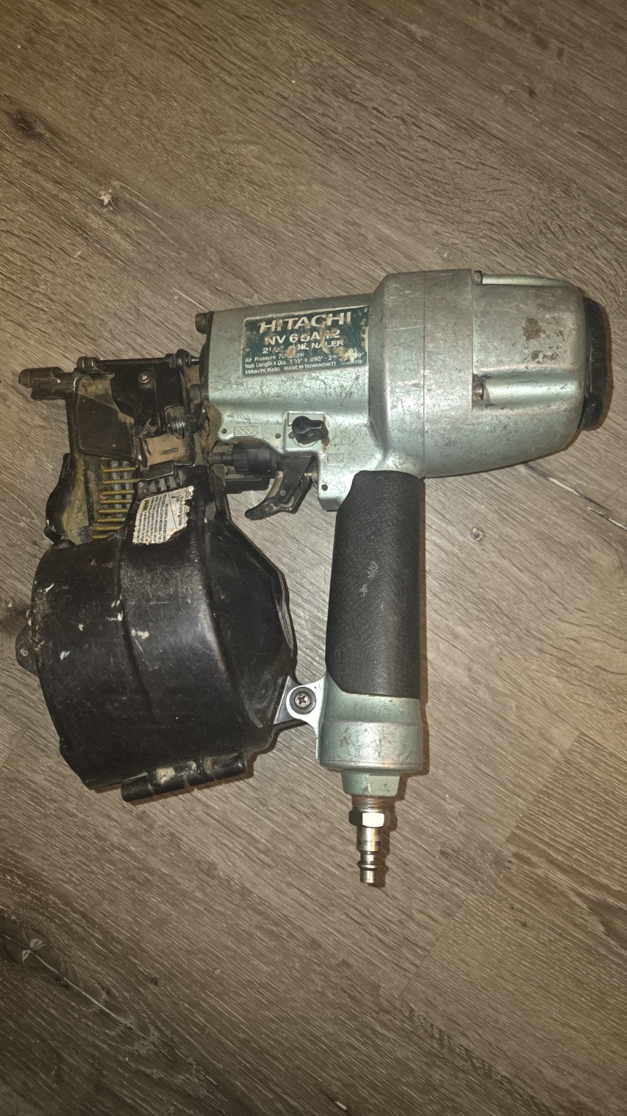 SIDING  Gun Hitachi NV 65A2 Coil Pneumatic Nailer NV 65A2 MPN Coil Nail Type