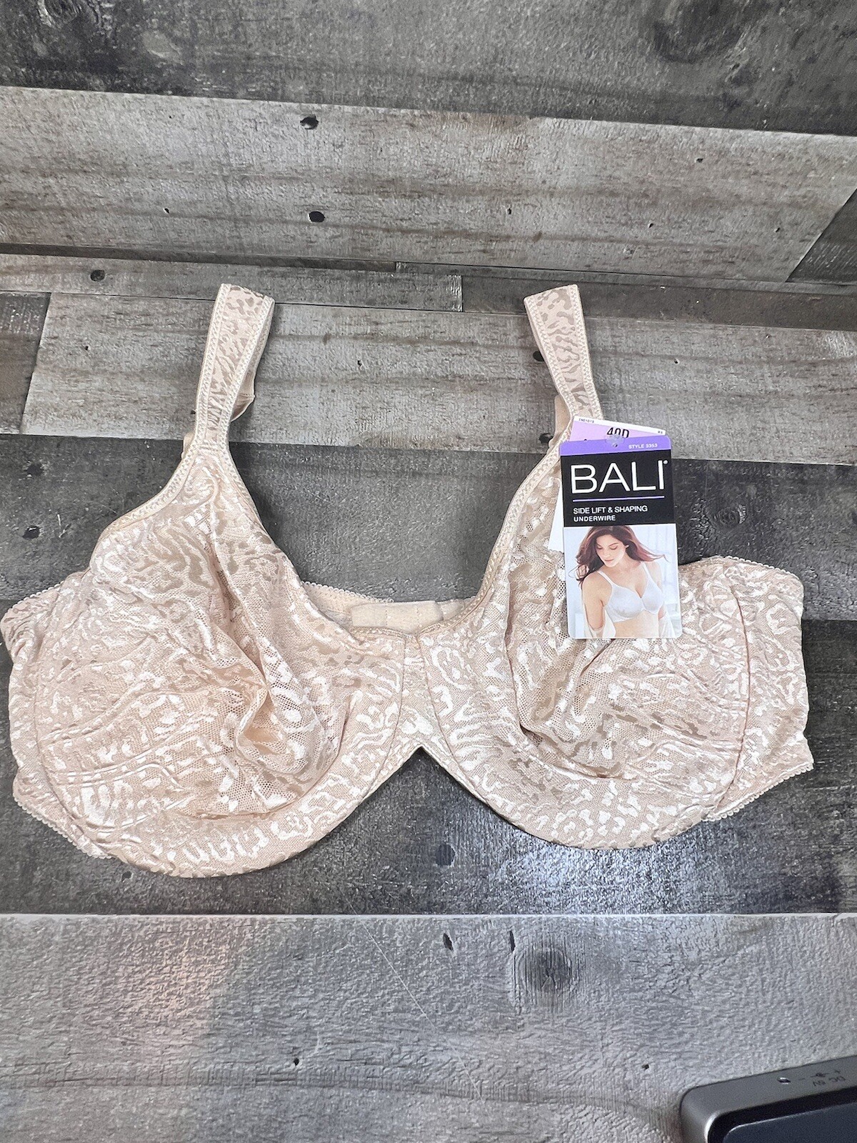 Bali Women's Live It Up Underwire Bra 40D Beige  Lift Side shaping DF 3353 NWT