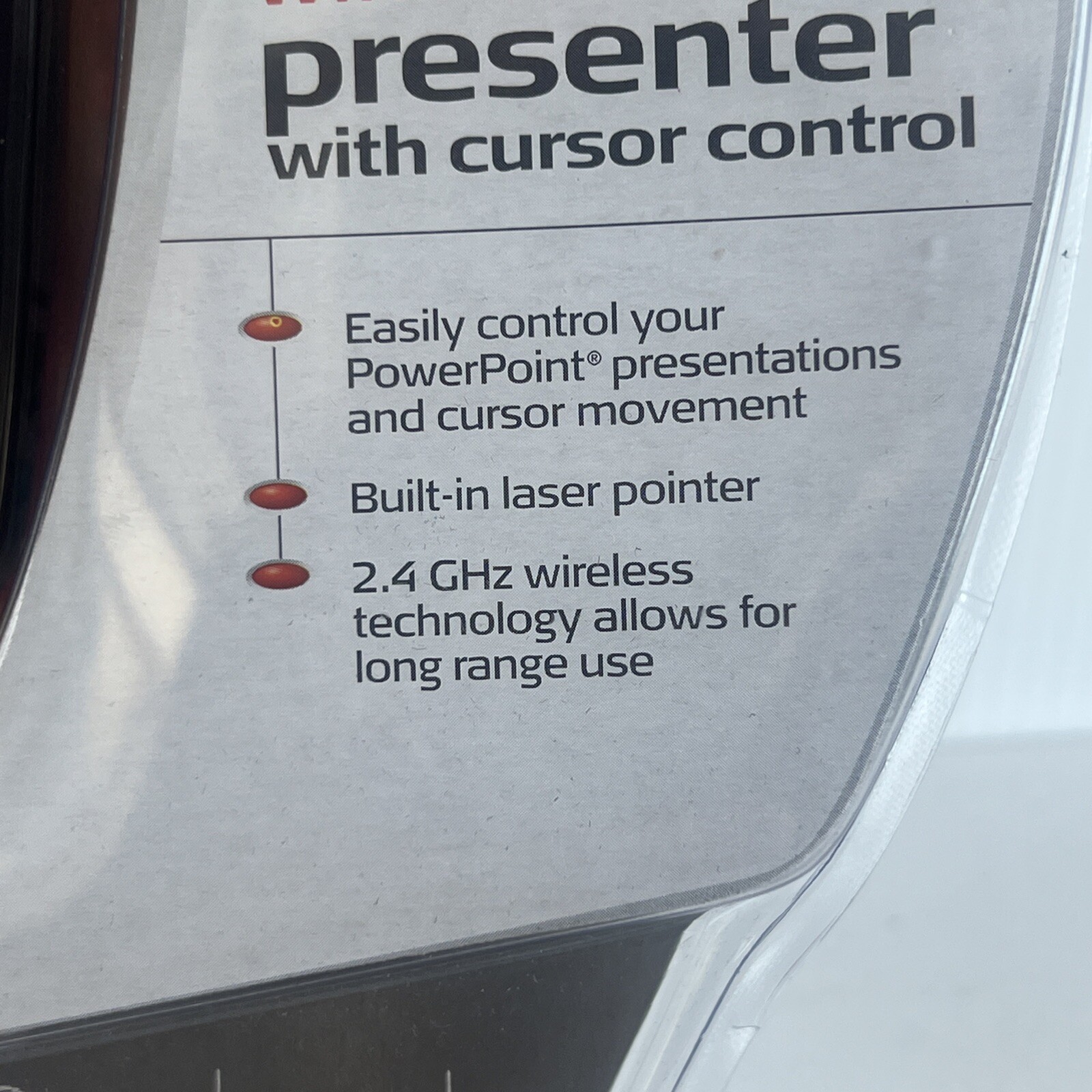New Targus Wireless Mouse Presenter w/Laser Pointer 50 Foot Range PAUM30U