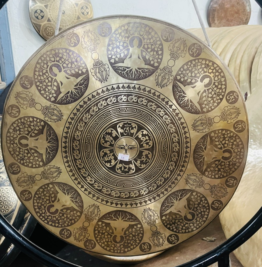 16 inches Handcrafted Tibetan gong-Deep Sound and Vibration for Chakra Balancing
