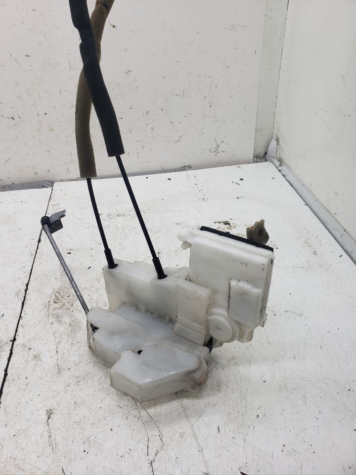 CX9 2008 Door Lock Actuator 724313 OEM