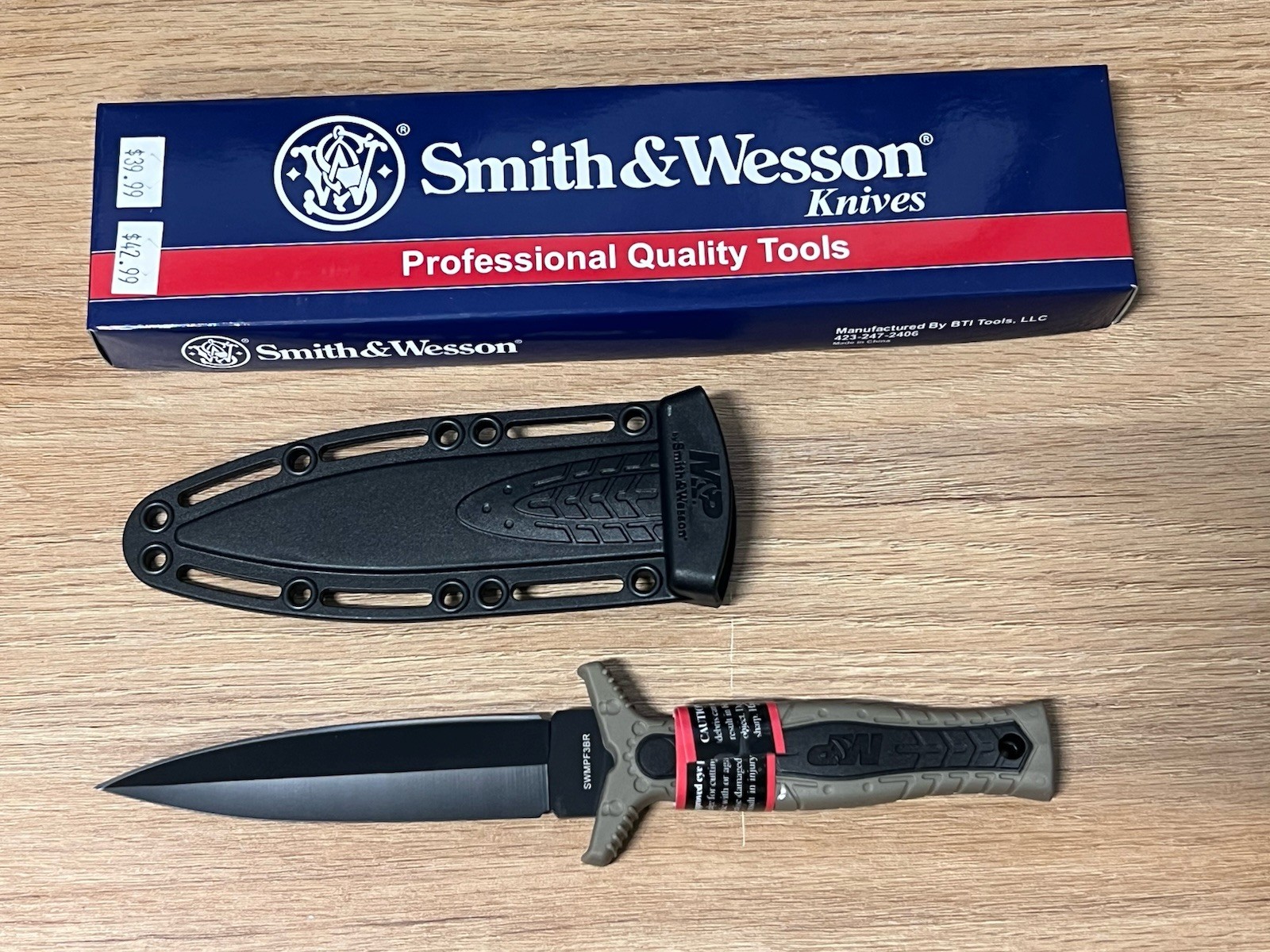 Smith & Wesson SWMPF3BR 9in High Carbon S.S. Full Tang Fixed Blade Knife READ AD