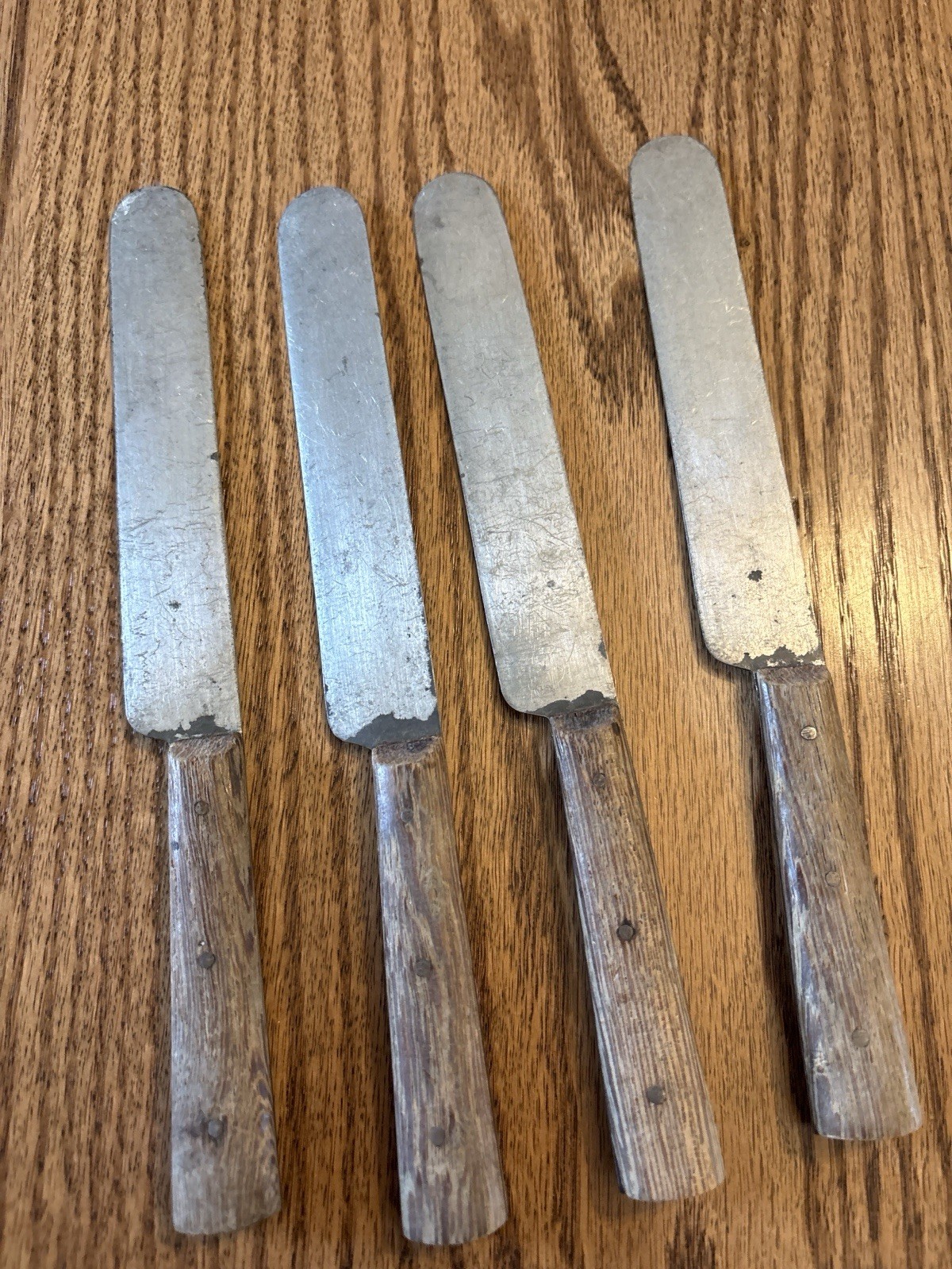 10 Piece MCM Primitive Wood Handle Fork And Knives Set
