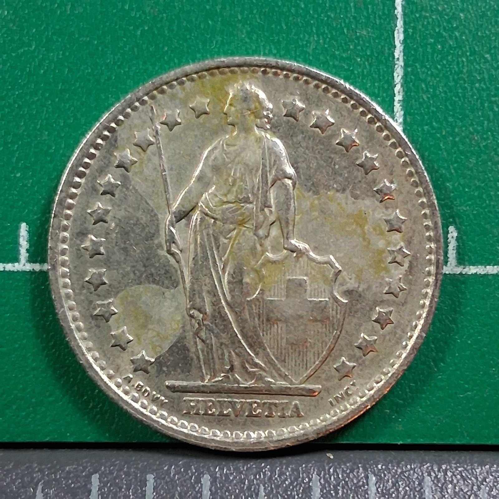 1970 Switzerland 1 Franc Standing Helvetia / Alpine Rose Wreath Coin