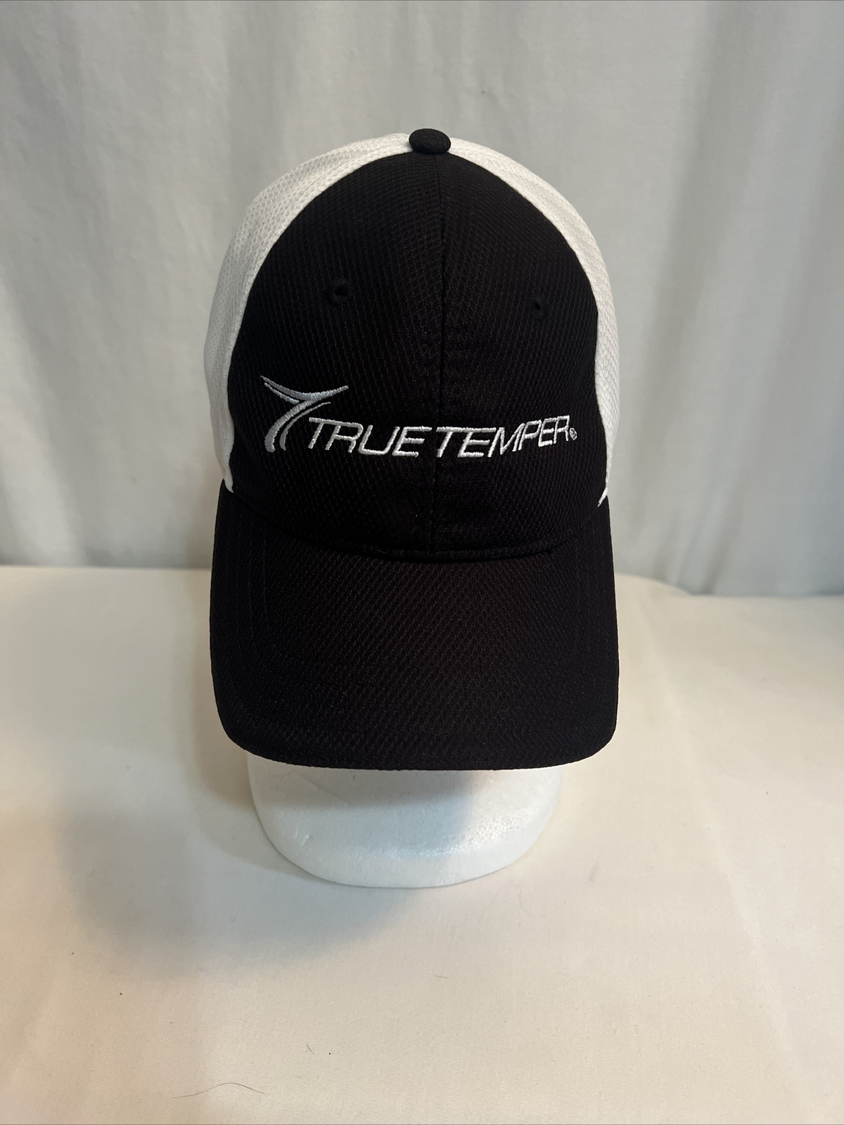 True Temper Adjustable Golf Golfing Hat Black Embroidered